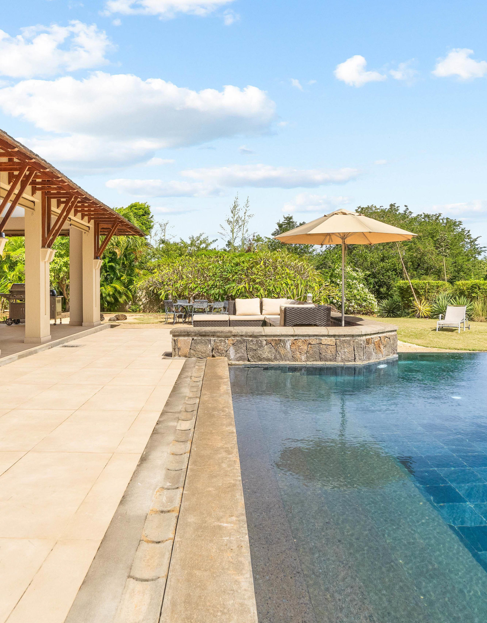 accompagnement investissement immobilier a l'ile maurice avec Tess immobilier-maurice.com